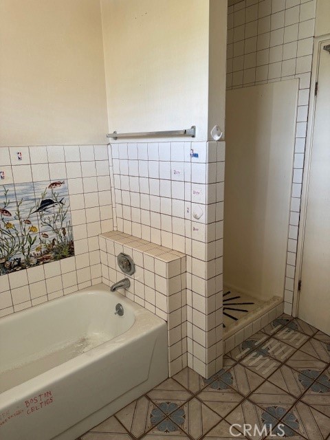 12118 Killian Street