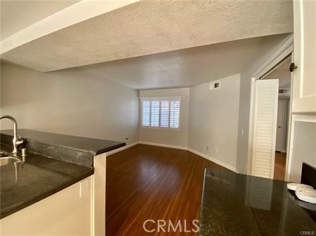 22905 Colombard Lane 3