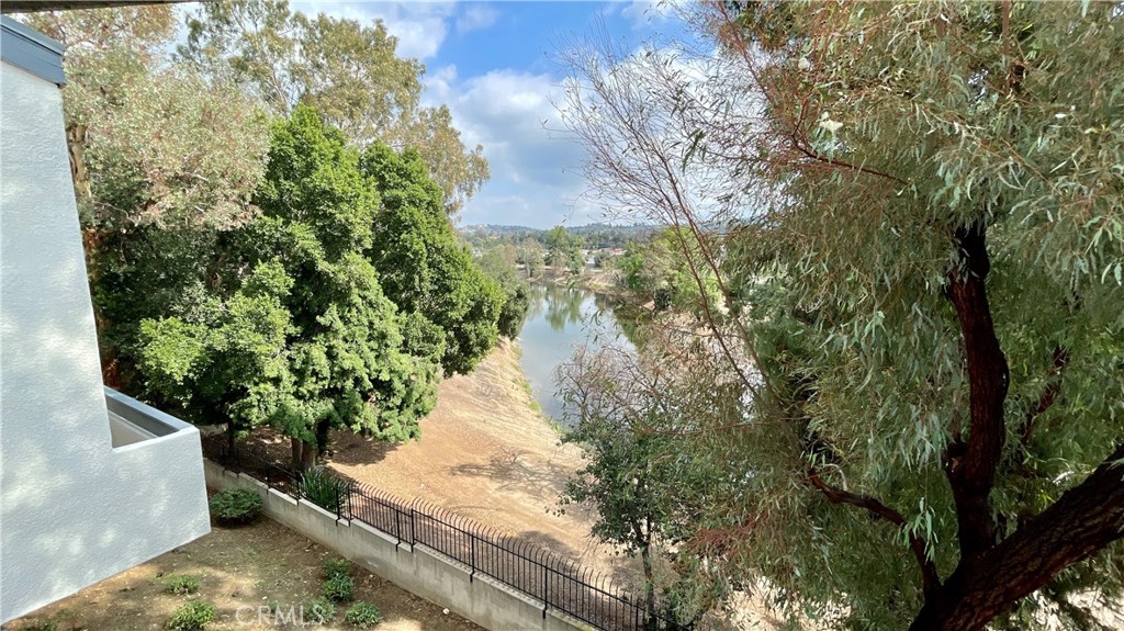 662 E Workman Street