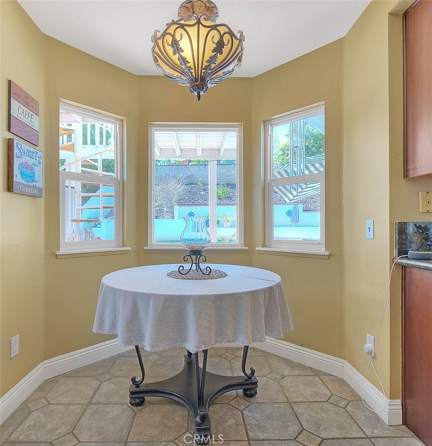 2549 Norte Vista Drive