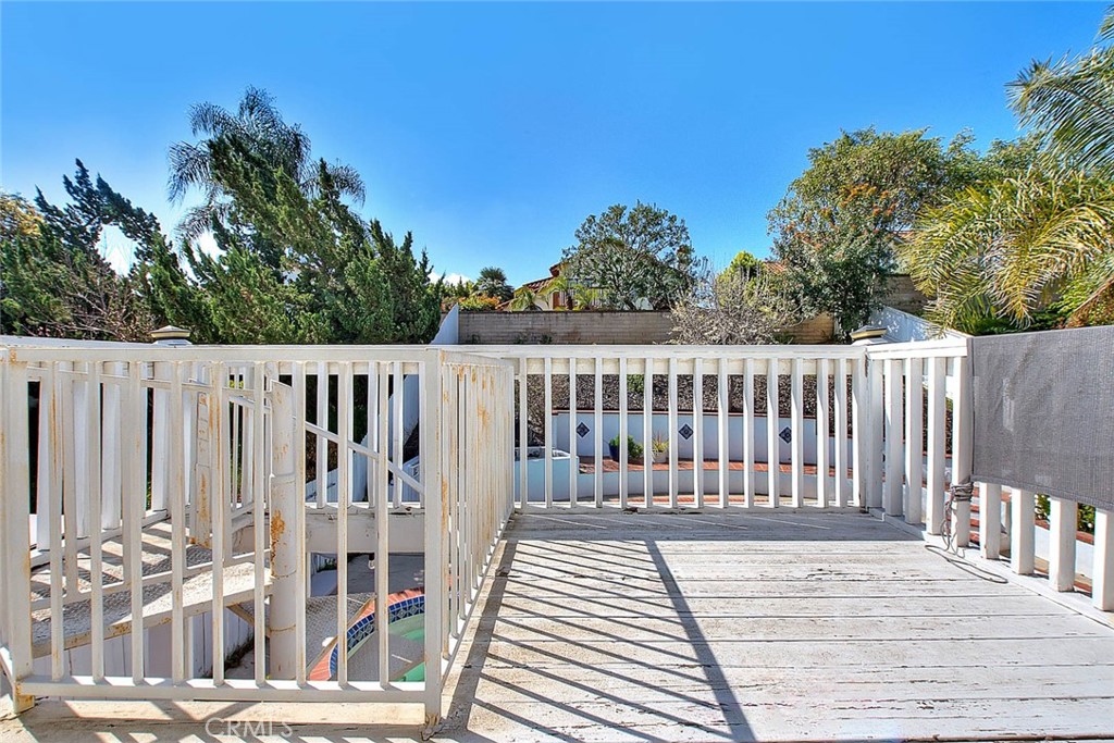 2549 Norte Vista Drive