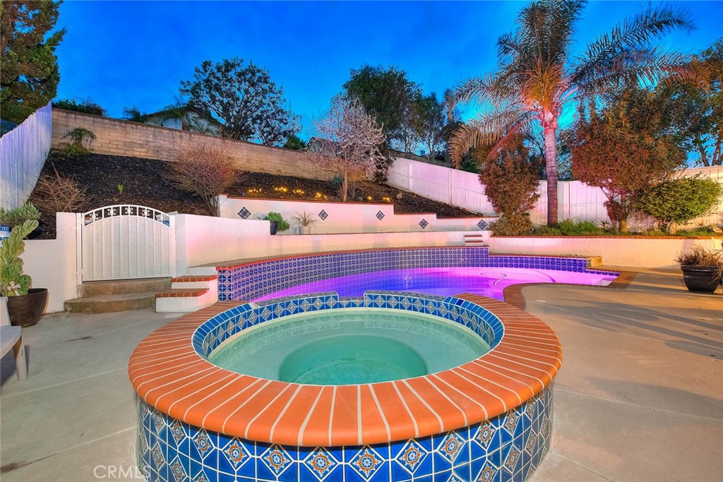 2549 Norte Vista Drive