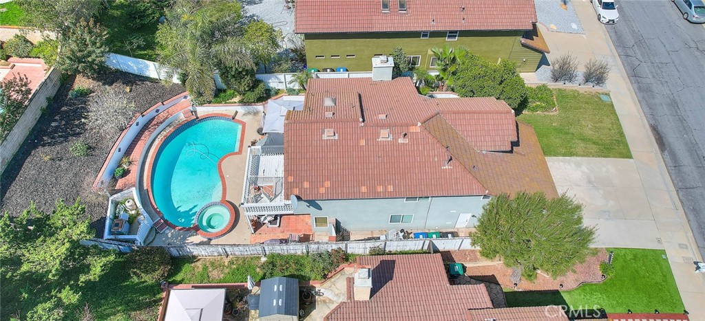 2549 Norte Vista Drive