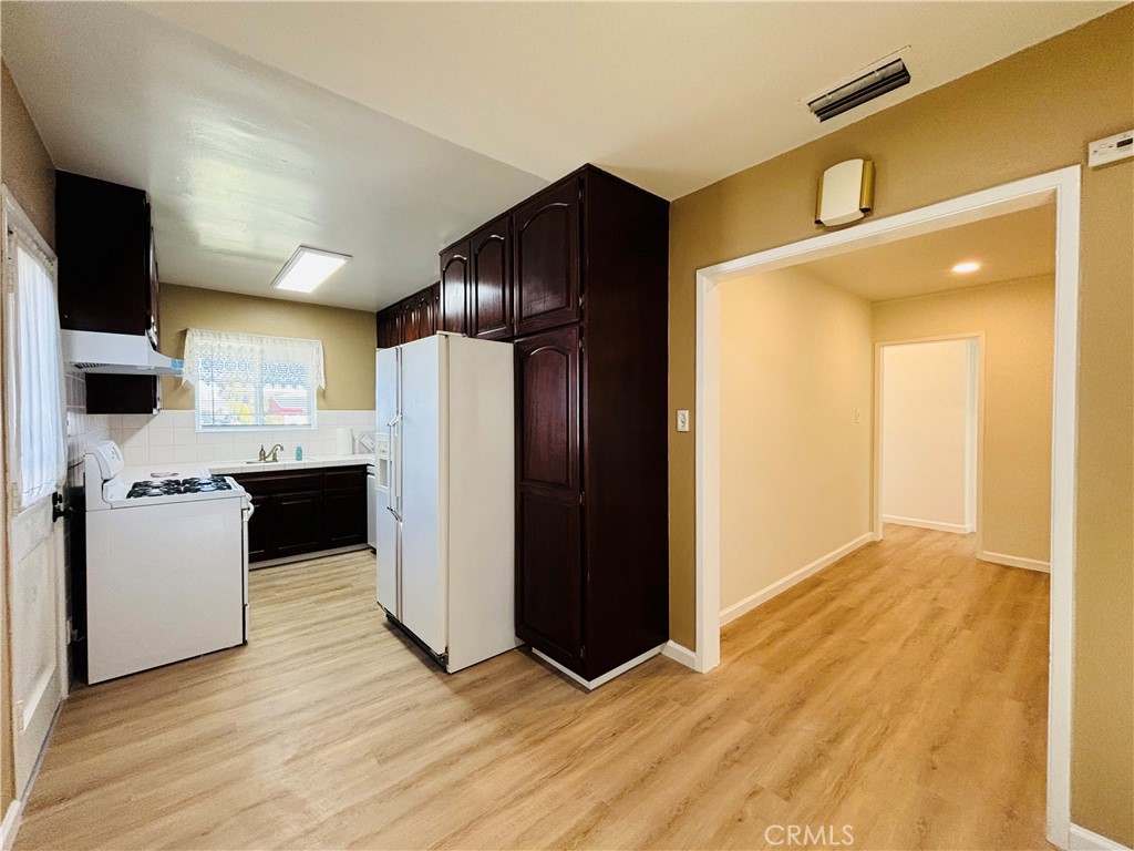 2065 W 159th Street