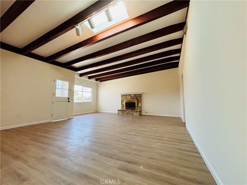 2065 W 159th Street