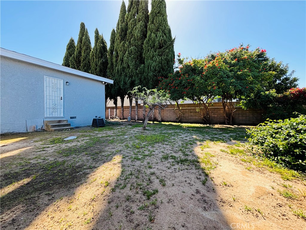 2065 W 159th Street