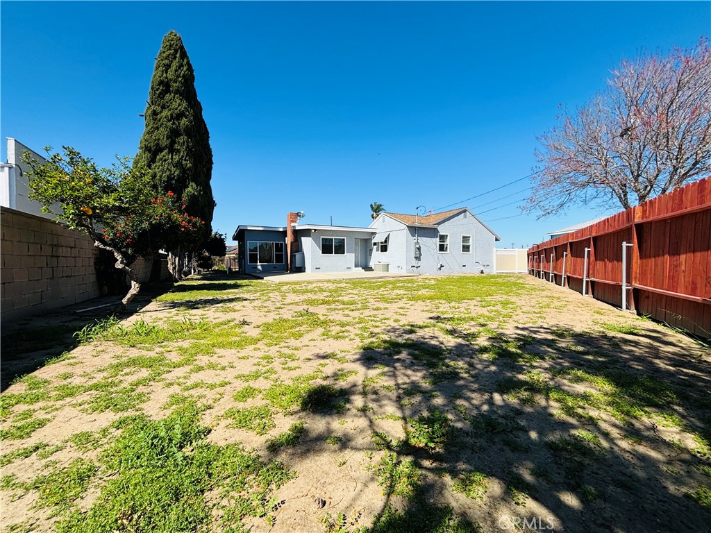 2065 W 159th Street