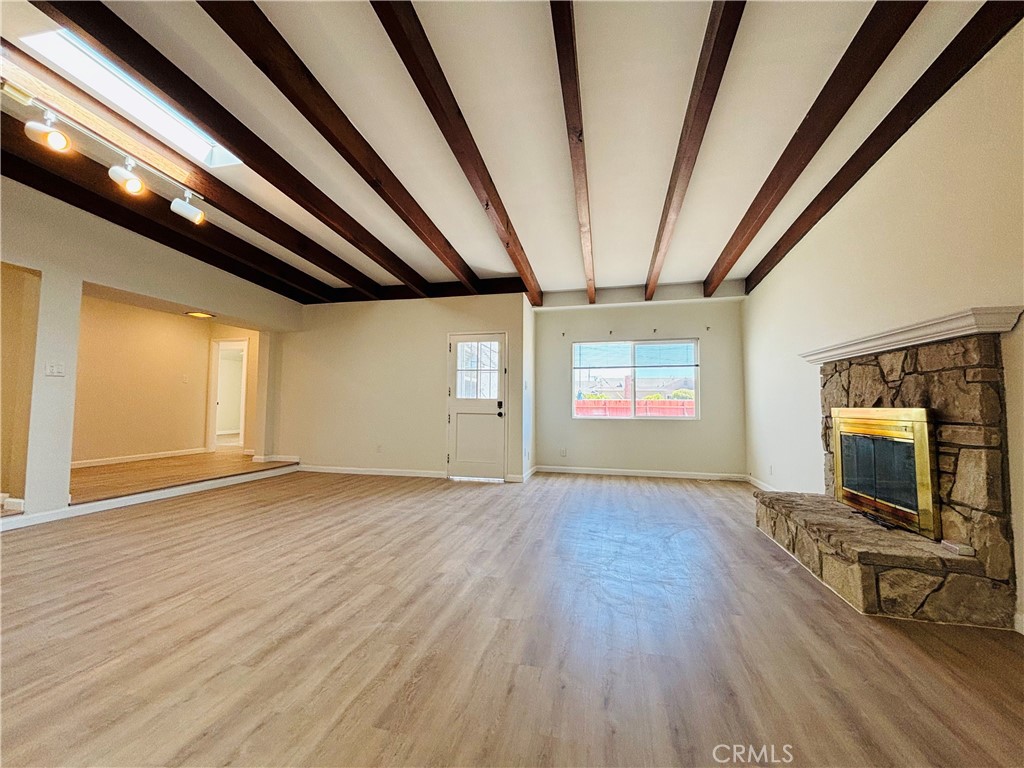 2065 W 159th Street