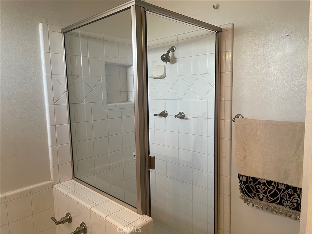 668 S San Antonio Drive