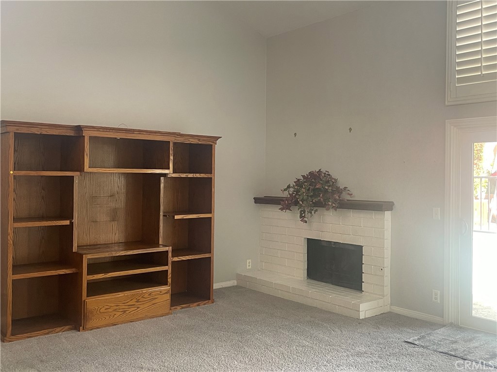 668 S San Antonio Drive