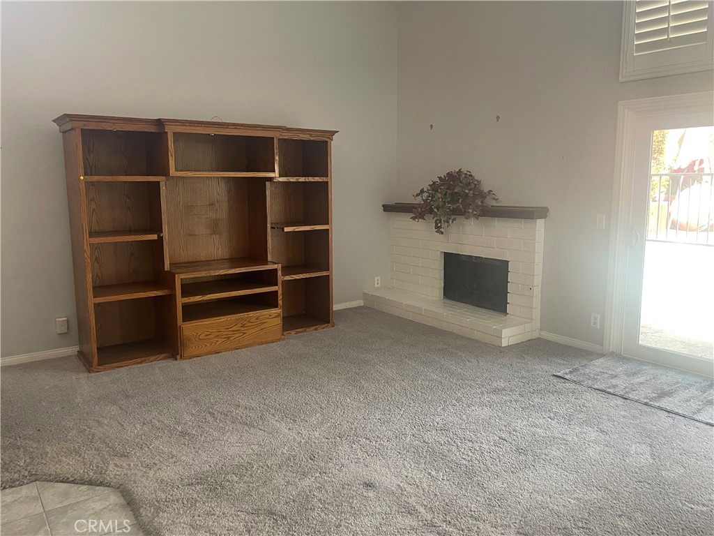 668 S San Antonio Drive