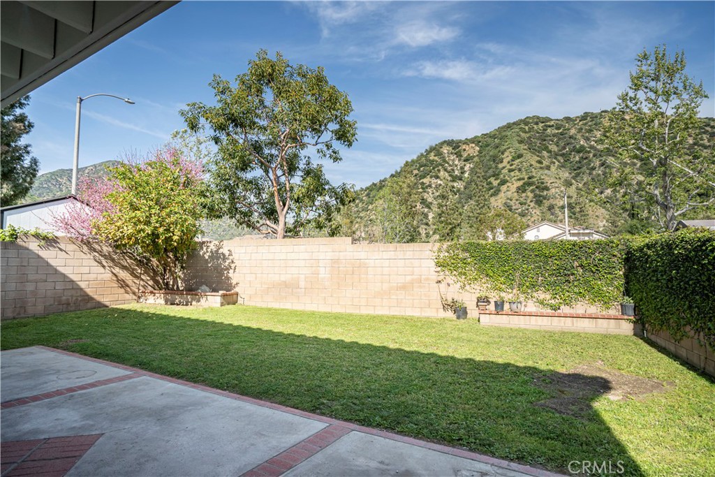 1856 Mirador Drive