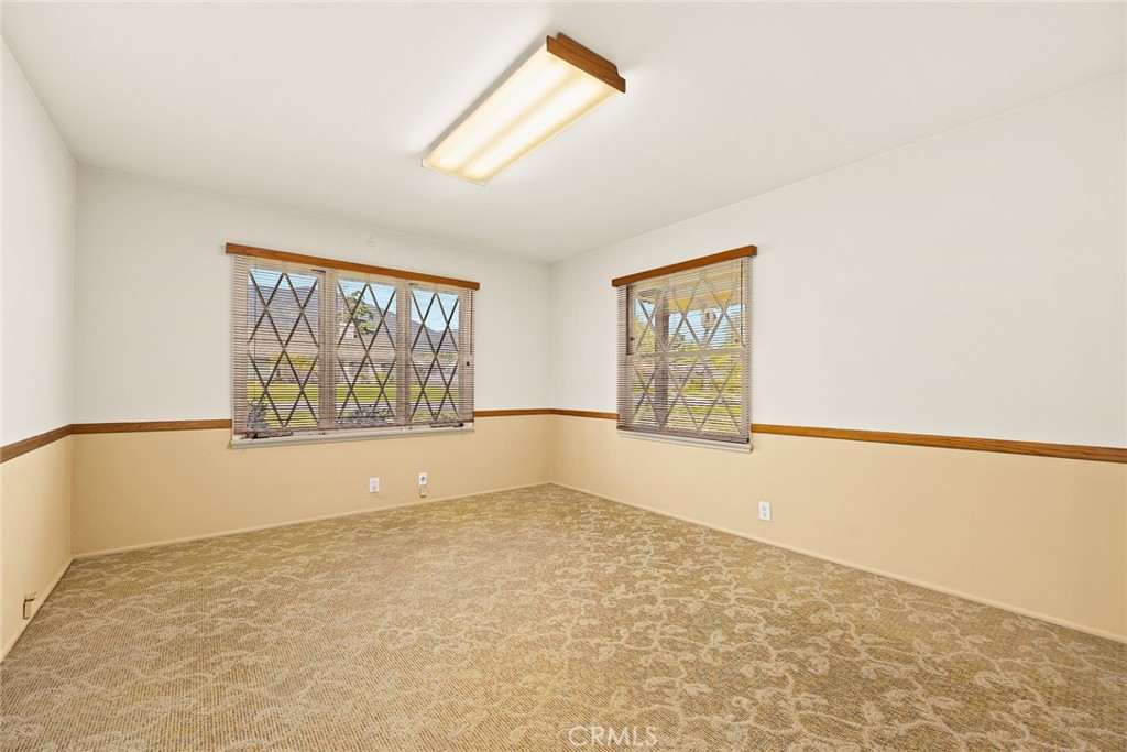 466 Oxford Drive