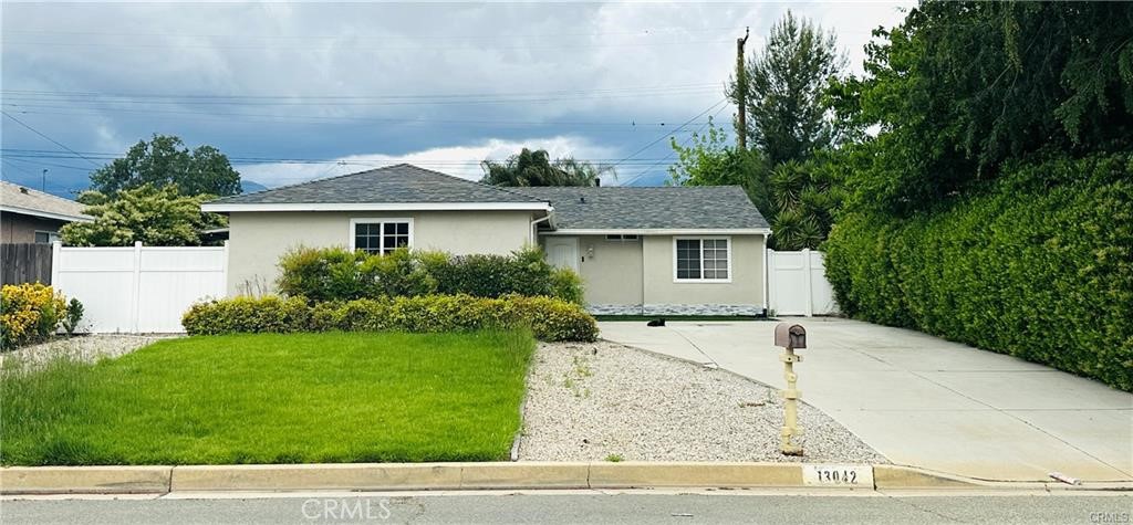 13042 Chestnut Avenue