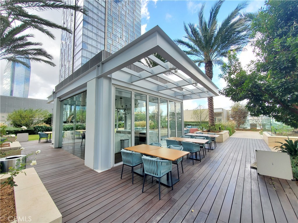 877 Francisco Street 2803