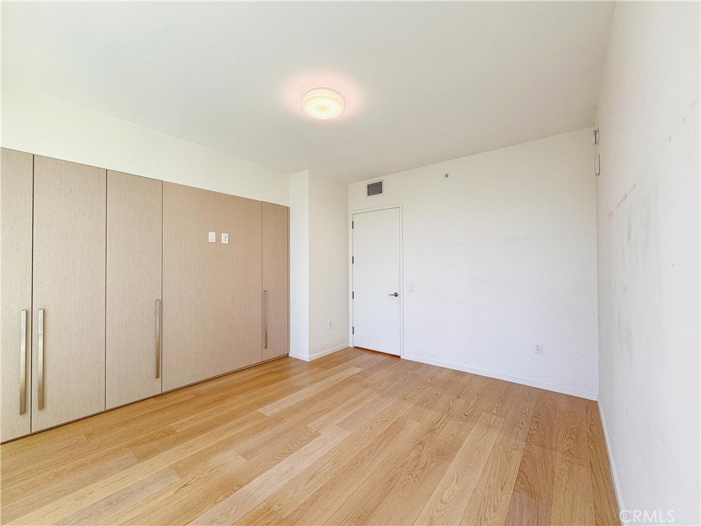 877 Francisco Street 2803