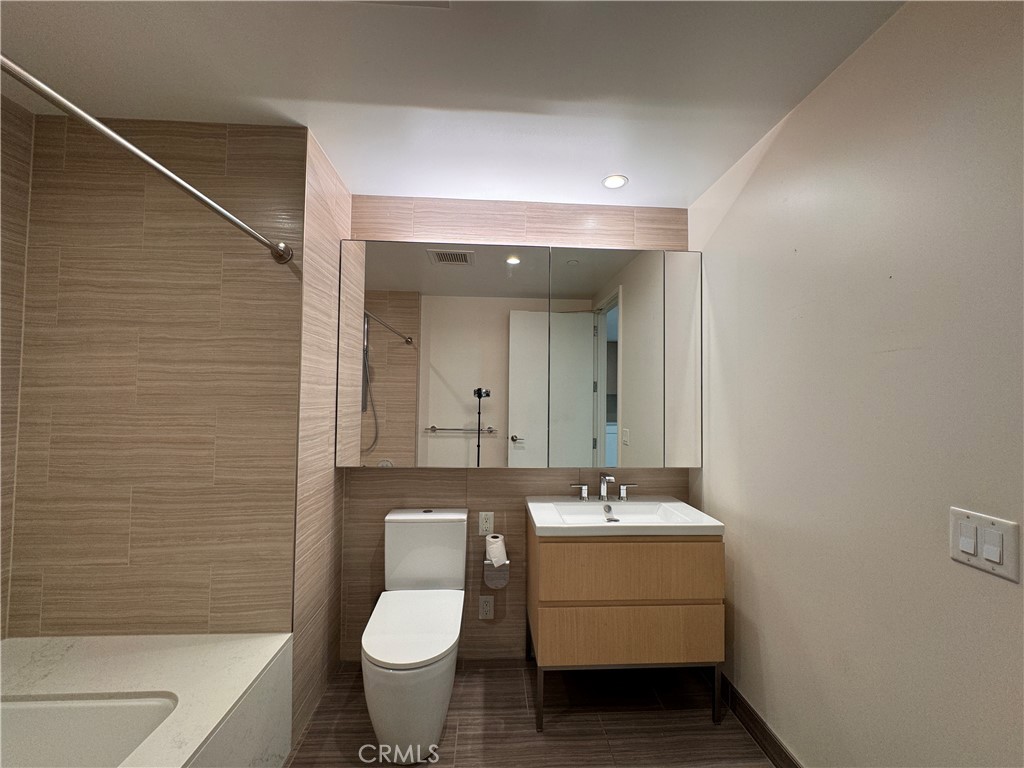 877 Francisco Street 2803