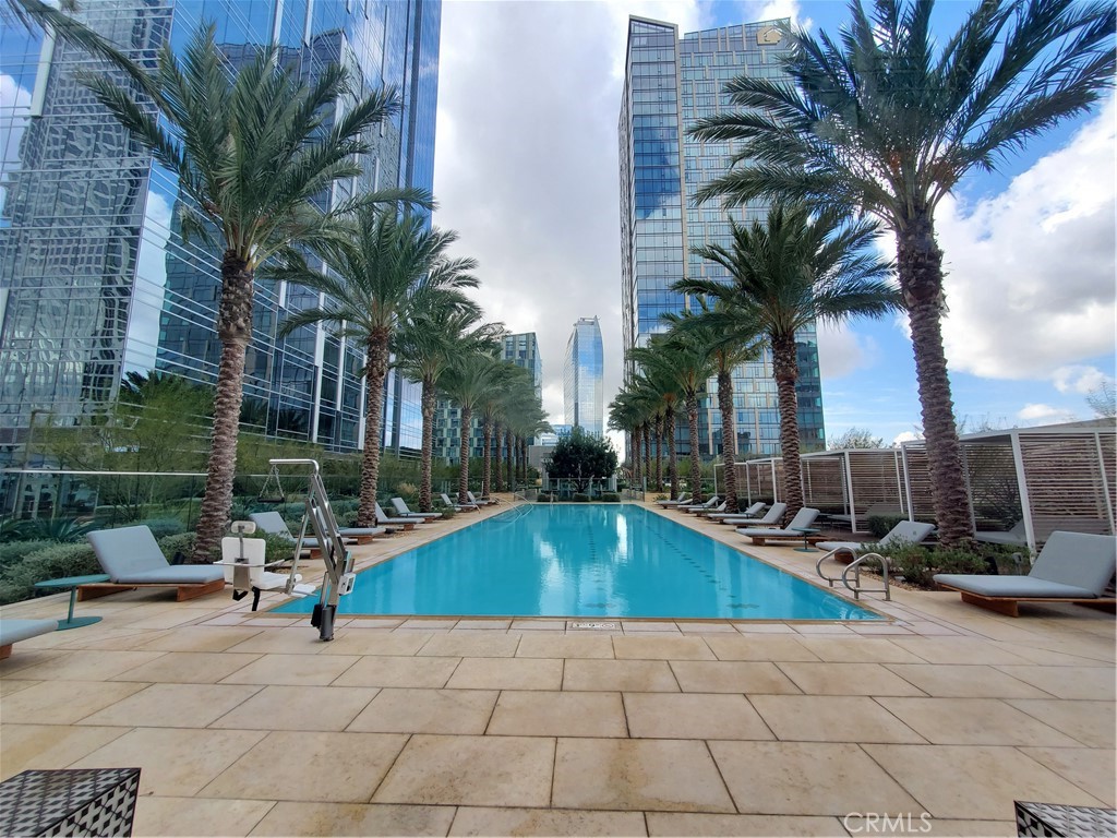 877 Francisco Street 2803