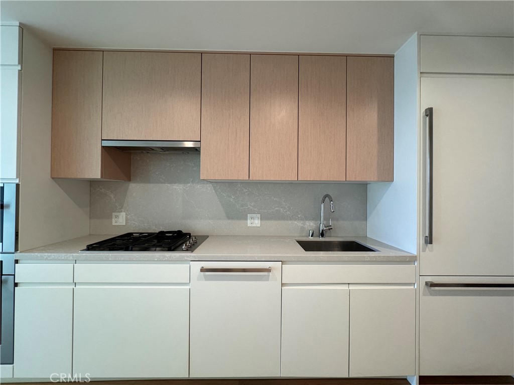 877 Francisco Street 2803