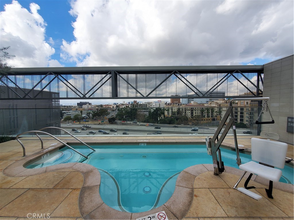 877 Francisco Street 2803