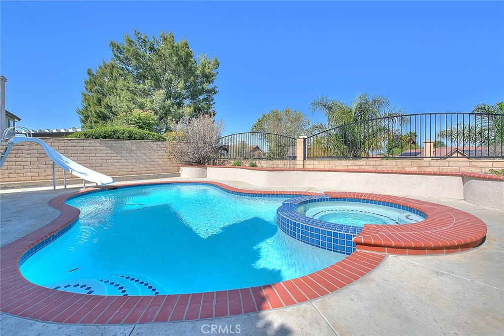 18087 Conestoga Lane