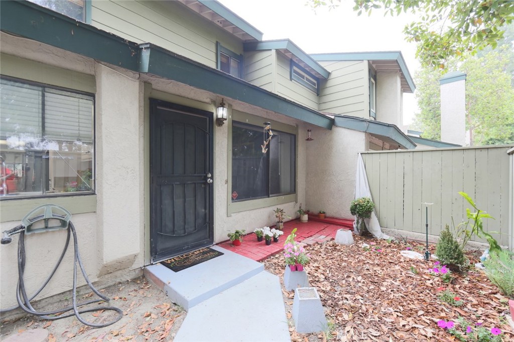 3533 Eucalyptus Street