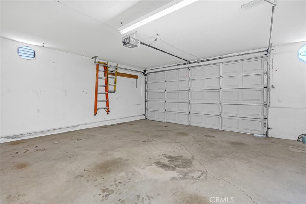 1014 Livermont Lane