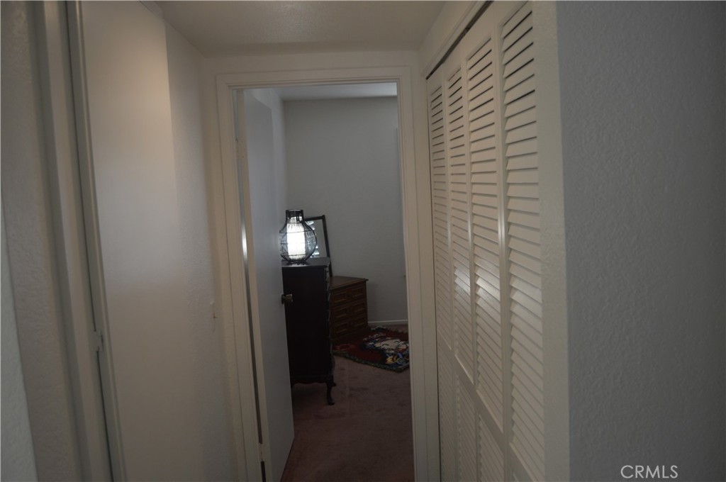 1404 Lemonwood Drive W