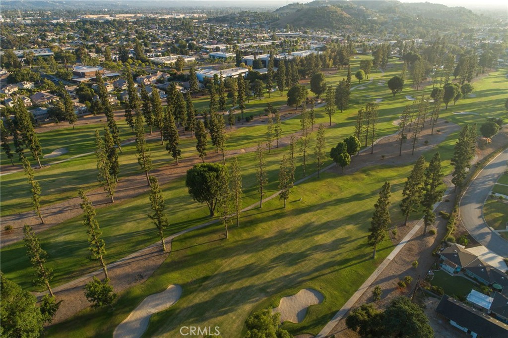 2220 Country Club Drive