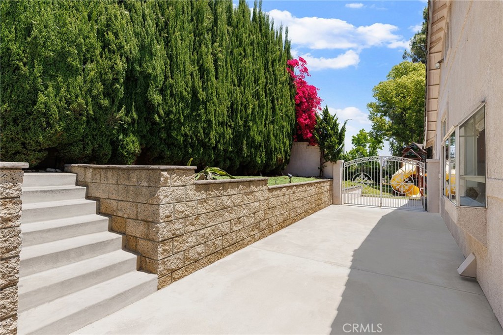 6330 Sonterra Court