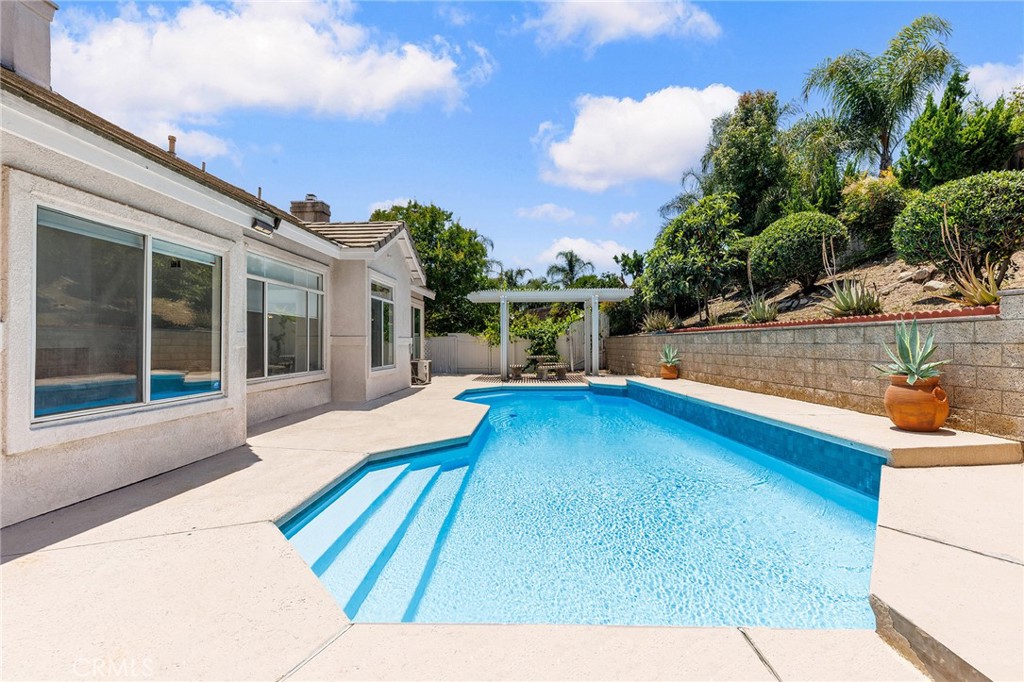 6330 Sonterra Court