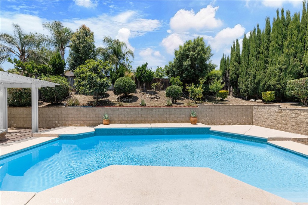6330 Sonterra Court