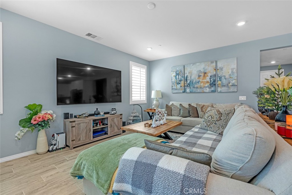 2947 E Grafton Street