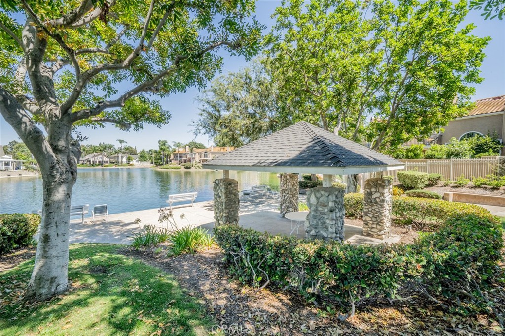 3405 Evergreen Drive