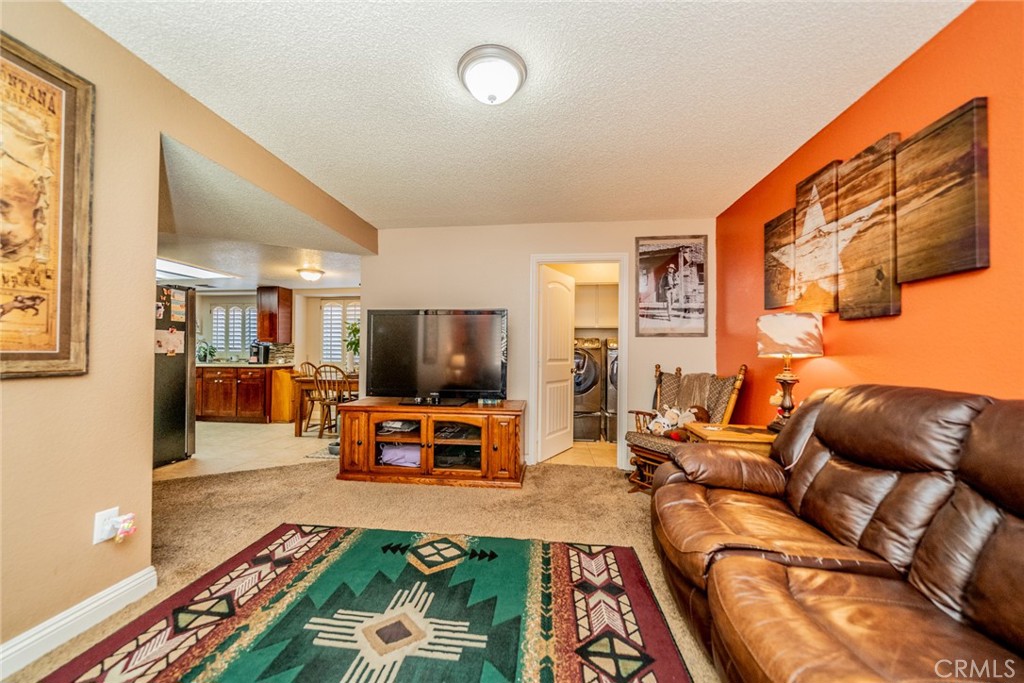 3405 Evergreen Drive