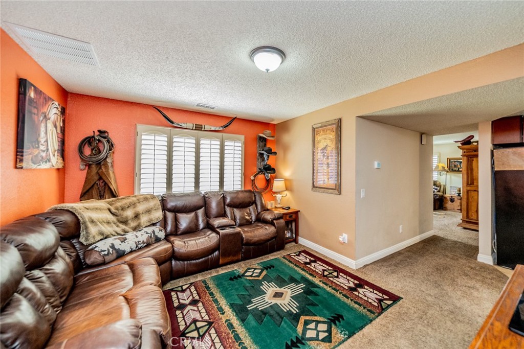 3405 Evergreen Drive