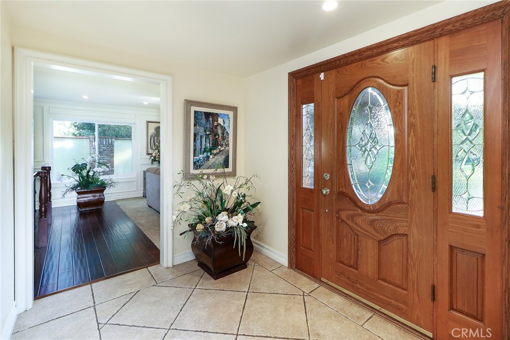 1424 N San Dimas Avenue