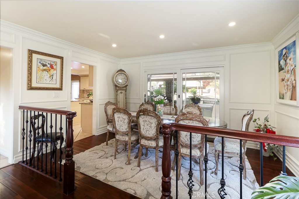 1424 N San Dimas Avenue