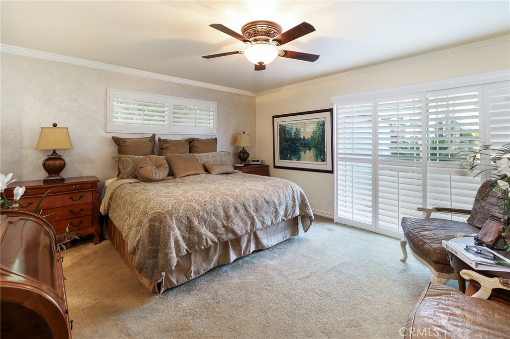 1424 N San Dimas Avenue