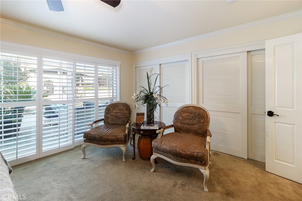 1424 N San Dimas Avenue