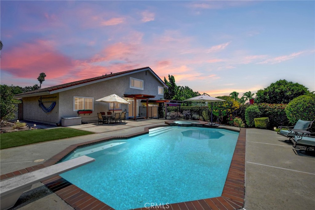 4765 Valle Verde Court