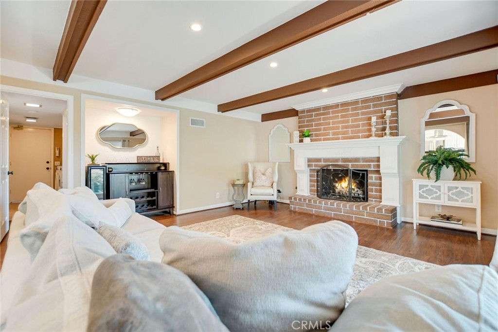 4765 Valle Verde Court