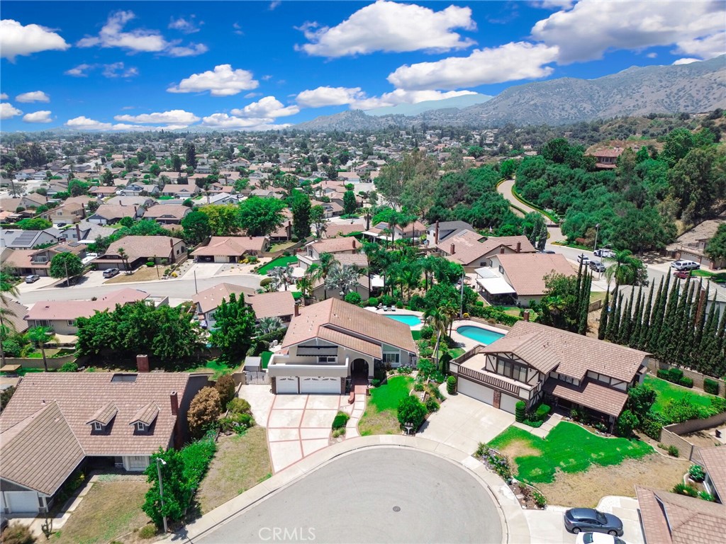 4765 Valle Verde Court
