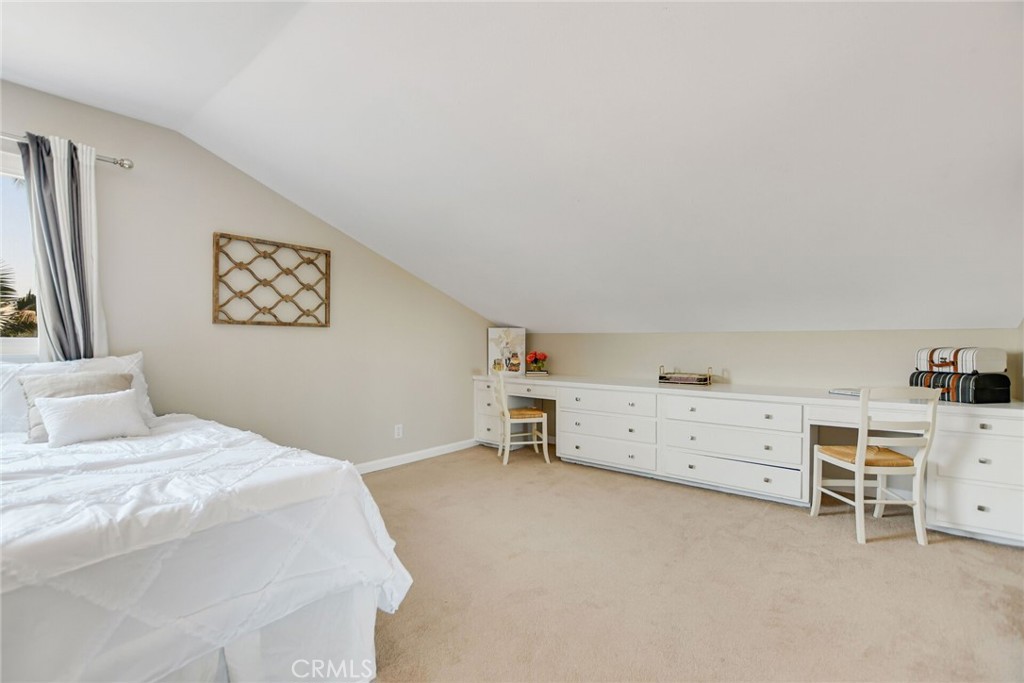 4765 Valle Verde Court