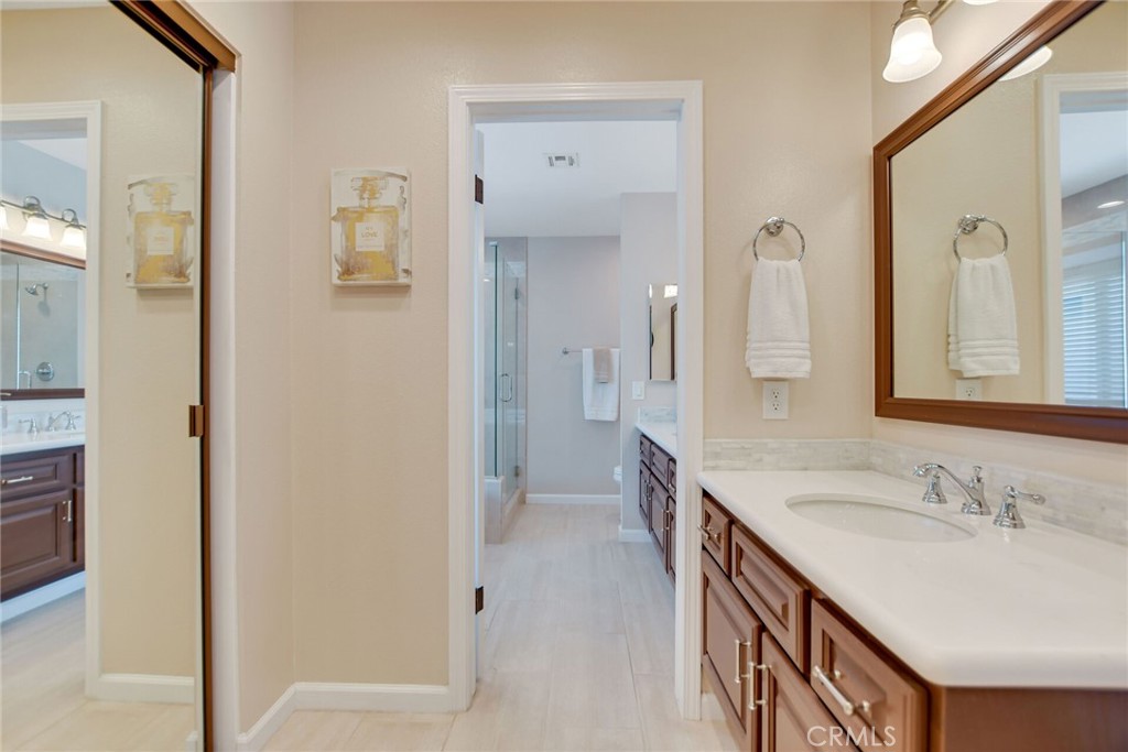 4765 Valle Verde Court