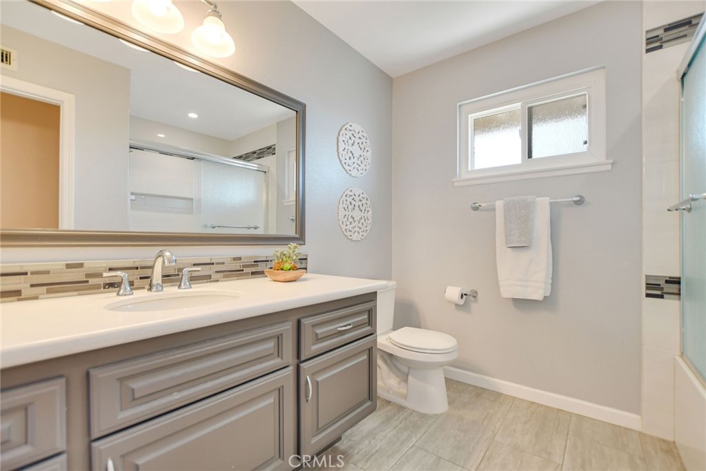 4765 Valle Verde Court