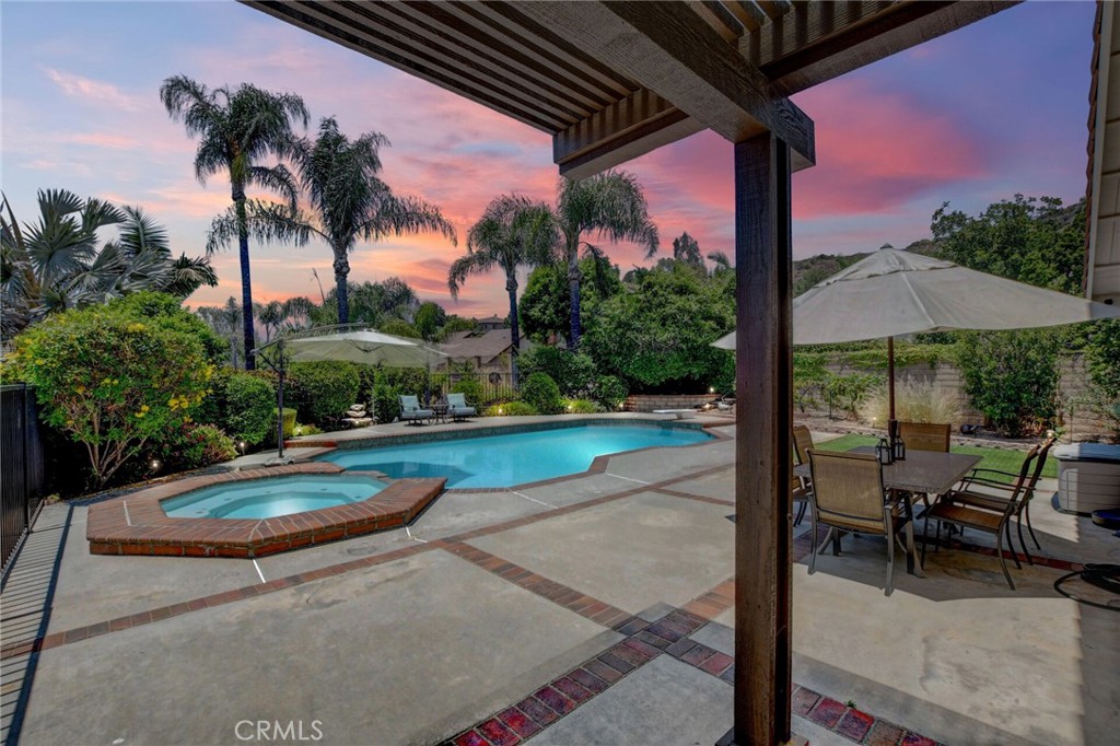 4765 Valle Verde Court