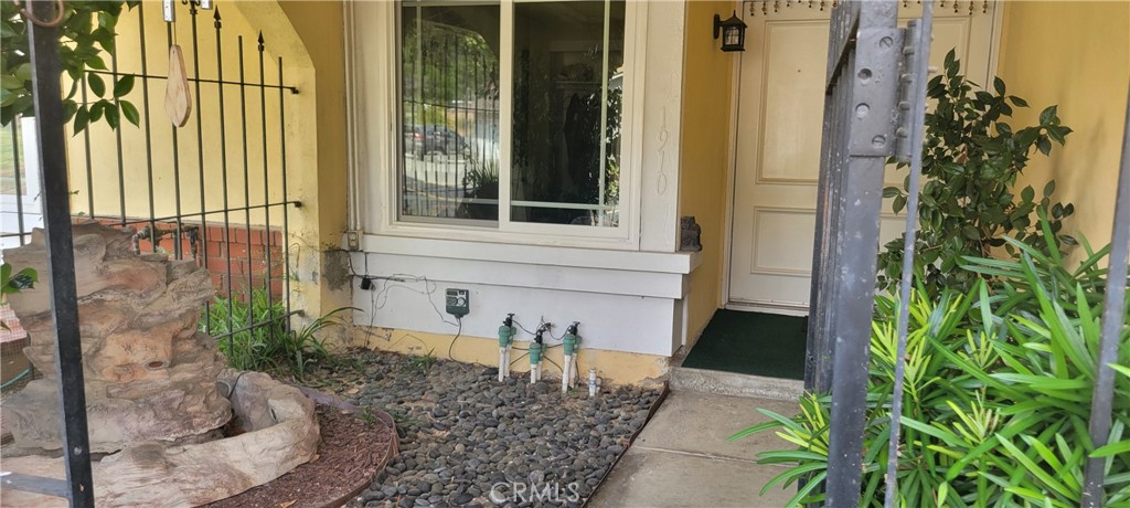 1910 Kiowa Crest Drive