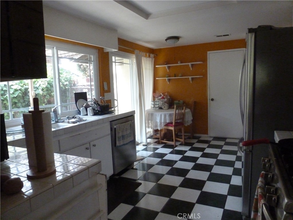 1910 Kiowa Crest Drive