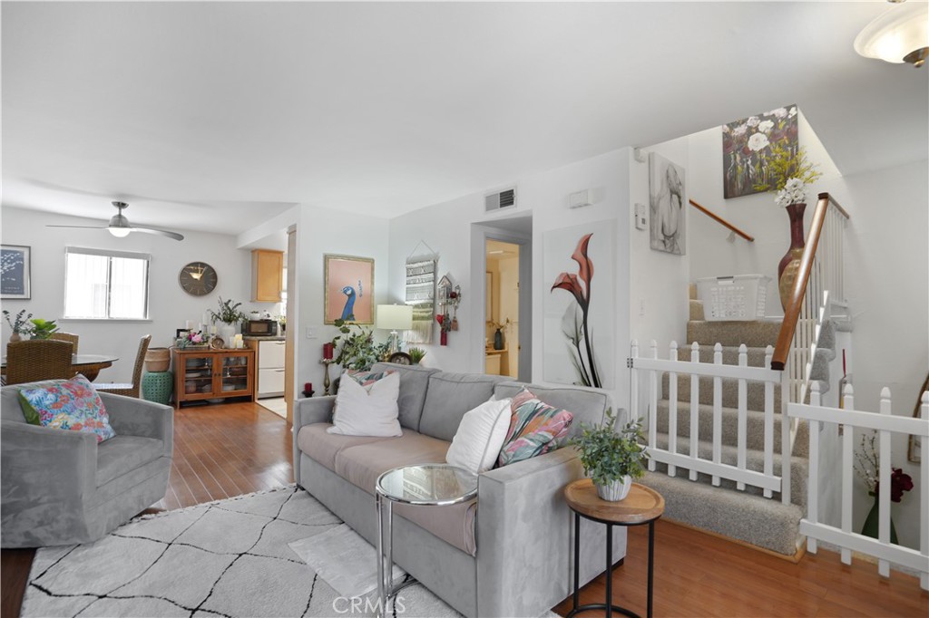 1814 Huntington Drive 4